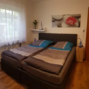  Homestay Sleepcentral
