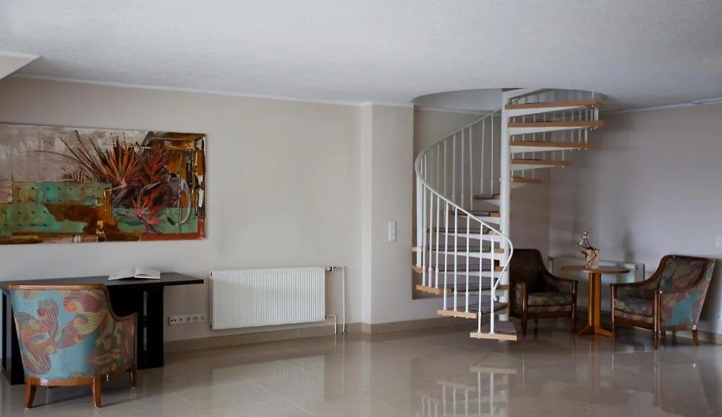 Apartments Atomis Hotel Duesseldorf City 0*, Dusseldorf