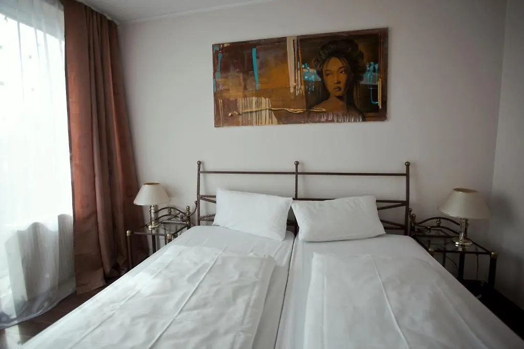 Apartments Atomis Hotel Duesseldorf City Dusseldorf